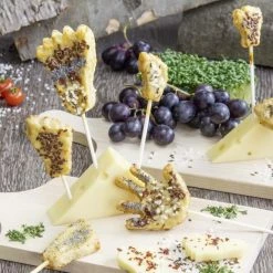 Städter Ausstechform Käsefüße 5,5 / 9 / 14 Cm Set, 3-teilig -KitchenAid shop 201 156043 A04