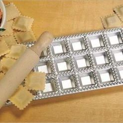 Imperia Ravioliform Ravioli Classici Mit Teigrolle Für 12 Stk. -KitchenAid shop 29002 600x600
