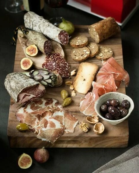 GRAEF Allesschneider Sliced Kitchen SKS 903 in rot GRAEF Allesschneider Sliced Kitchen SKS 903 In Rot -KitchenAid shop Ambiente Allesschneider neu 2