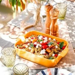 Appolia Auflaufform Rechteckig In Senfgelb 36 Cm / 3,8 Liter 20 Appolia Auflaufform Rechteckig In Senfgelb 36 Cm / 3,8 Liter -KitchenAid shop Appolia Jaune Safran Yellow 61234 61425 Paris Olivier 38175 38182 Elodie Leneveu until 2032 05 2