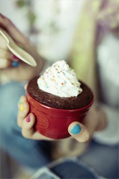 Emile Henry Töpfchen Nr. 9 In Granatapfel 4 Emile Henry Töpfchen Nr. 9 In Granatapfel – Bild 2