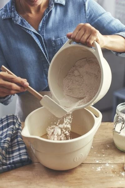 Emile Henry Rührschüssel In Fusain 3,5 L / 14,5 Cm 5 Emile Henry Rührschüssel In Fusain 3,5 L / 14,5 Cm – Bild 3