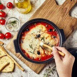 Emile Henry Cheese Baker In Fusain -KitchenAid shop EH 8417 Amb MozzarellaMarinara Hand Top V