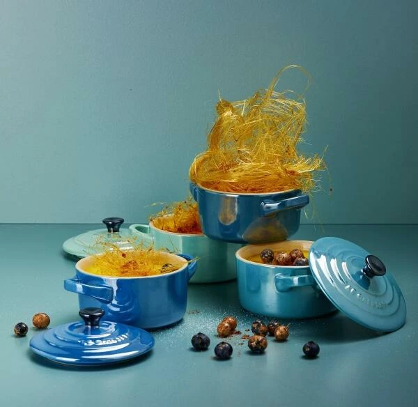 Le Creuset Mini Cocotte in perlgrau Metallic Le Creuset Mini Cocotte In Perlgrau Metallic -KitchenAid shop Metallics LS14 1