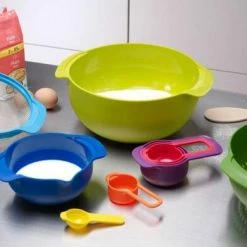 Joseph Joseph Schüssel-Set Nest 9 Plus Bunt, 9-tlg. -KitchenAid shop Nest 9 Plus Range Apart with food neu