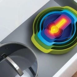 Joseph Joseph Schüssel-Set Nest 9 Plus Bunt, 9-tlg. -KitchenAid shop Nest 9 Plus Stacked in Drawer neu