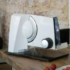 GRAEF Allesschneider Sliced Kitchen SKS 11001 In Weiß -KitchenAid shop S11001 Mood Abbildung neu