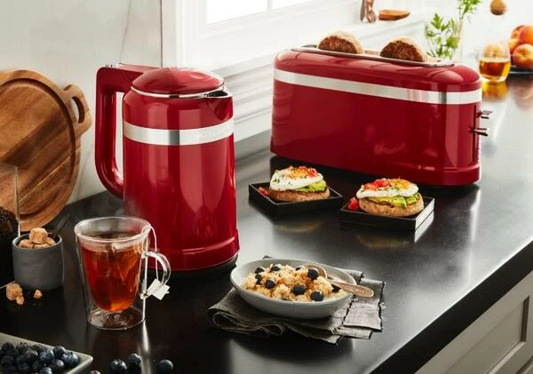KitchenAid Design 4-Scheiben Langschlitztoaster in onyx schwarz KitchenAid Design 4-Scheiben Langschlitztoaster In Onyx Schwarz -KitchenAid shop Wasserkocher Toaster rot