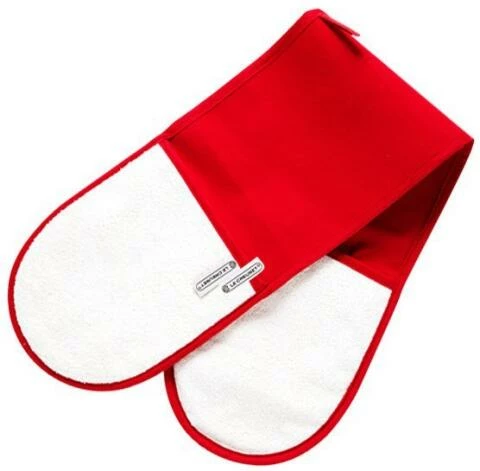 Le Creuset Doppelhandschuh in kirschrot Le Creuset Doppelhandschuh In Kirschrot -KitchenAid shop web 95001000600000